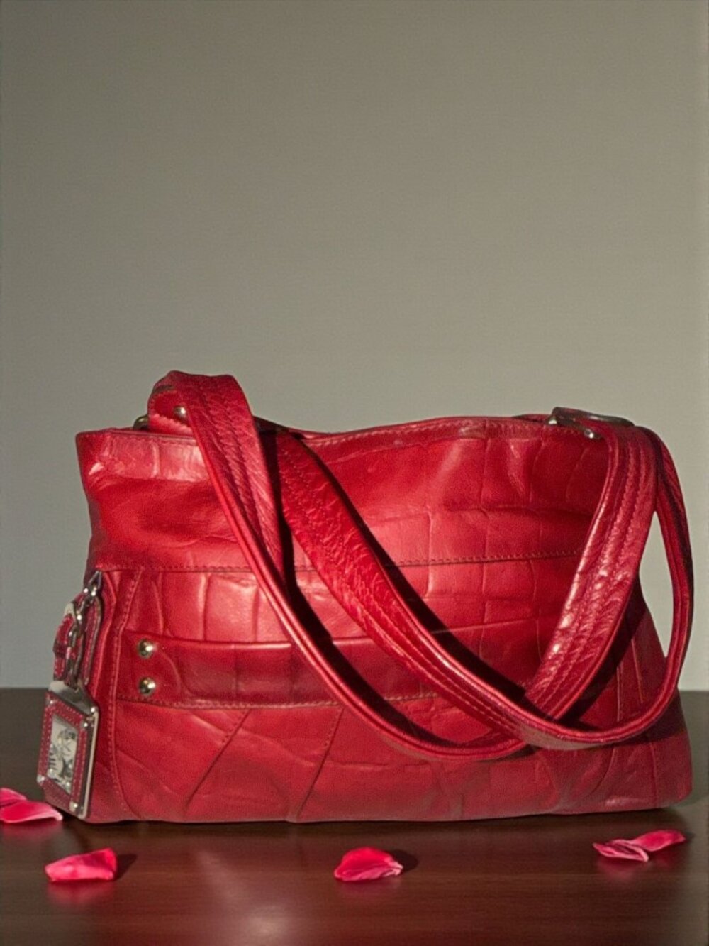 B Makowsky Shoulder Bag A95523 Red Croc Embossed Leather Hobo Satchel +Bag Charm - Picture 1 of 10